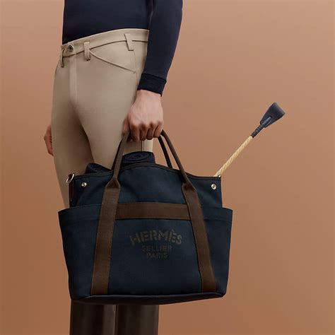 hermes singapore groom bag.